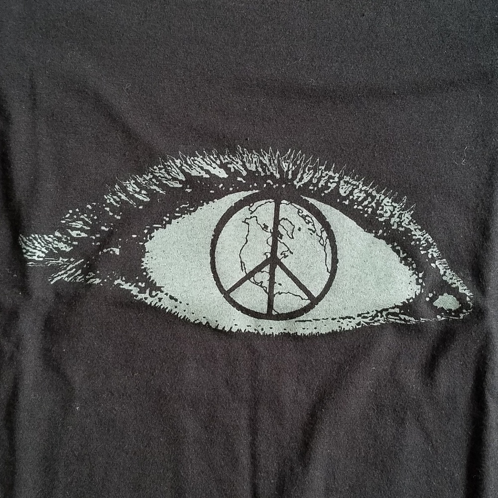 Glow in the dark world peace tee!